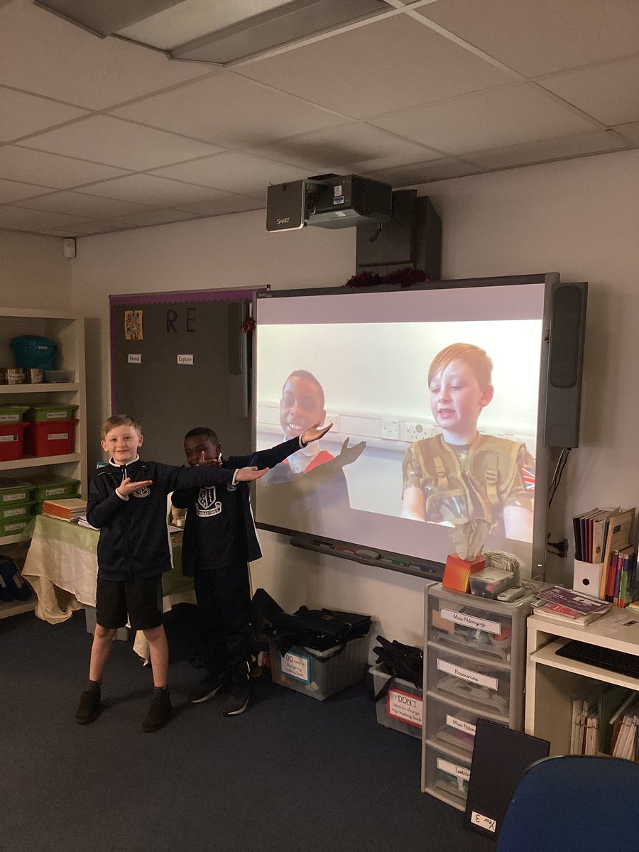 What a fantastic debut screening for our historians! Samuel and Lennie have been hard at work with their history podcast and we can’t wait to listen to episode 2. #History @StSebastiansPri 🎙️✏️⭐️