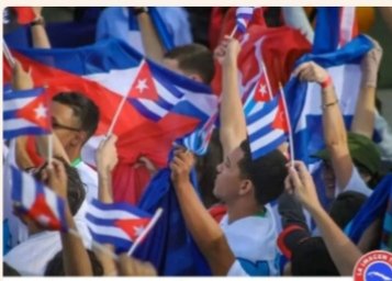 Buenos días mundo 🌎 el #1Mayo daremos un Siii por CUBA 🇨🇺, los trabajadores cubanos estaremos presentes en el desfile, con la la unidad y patriotismo que nos identifica. #HistoriaAlDía #CorazónRojo @VidePvide @Azucena50043864 @RamnMonte1 @AleLRoss198