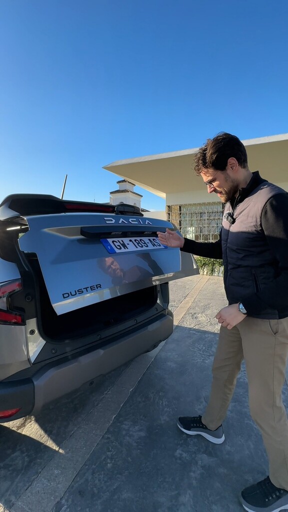 💡Trunk flexibility of the all-new Dacia Duster. It comes with a stronger exterior design, more space in the interior, new digital cockpit and still under 20,000 Euros entry price and under 30,000 Euros in top trim! #dacia #daciaduster #carsofinstagram #… instagr.am/reel/C6Vy8orJY…