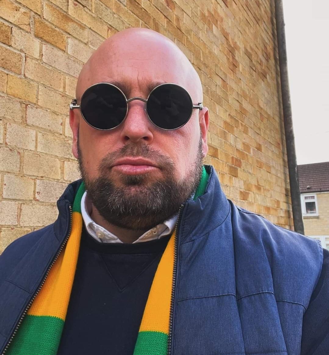 The club can confirm it has accepted an offer from Spain for Mark Shaw! After a loan spell down the road at <a href="/Official_BTCFC/">🔴 Bicester Town Colts Fc ⚫</a> Vets the lucrative offer of playing under Mark Halsey in the sun was too good to turn down! Hasta Luego John Fury 👋 

Club stats
30 Apps 11 Goals 8 Assists
