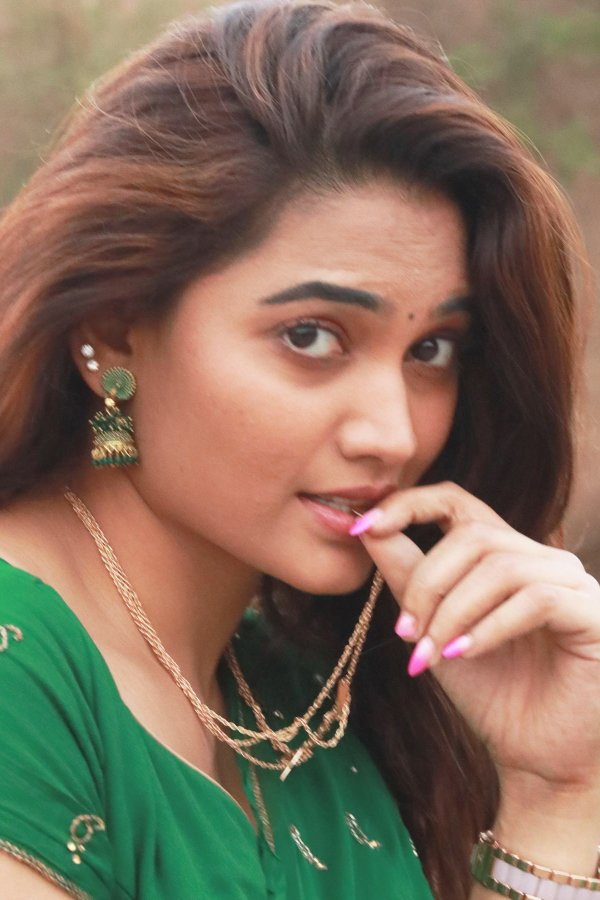 GMUt-ITXoAACfBu?format=jpg&name=900x900