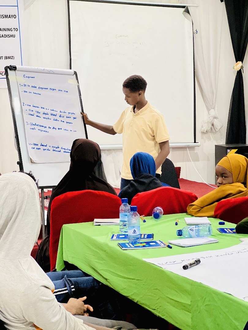 ANPPCANSOM just concluded a transformative training session in Mogadishu, equipping both in and out-of-school children and youth, returnees, and IDPs with essential soft skills, interpersonal, management, and business skills. #Empowerment #Somalia #Training