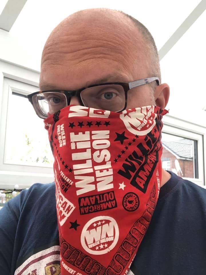 It’s Willie Nelson’s 91st birthday so today I shall be mostly wearing the #WillieNelson bandana I purchased at his 85th birthday party in Nashville. I may also, time permitting, rob a bank! Expect a lot of the man’s music on the radio show tonight from 8pm. #happybirthdaywillie