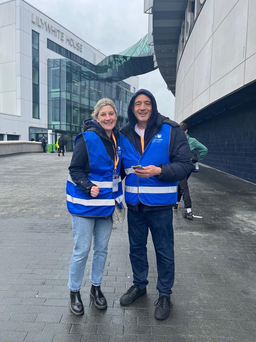 What an amazing match day we had at @SpursOfficial Stadium as we celebrated our partnership! Our dedicated volunteers worked tirelessly, spreading awareness, & raising vital funds for Noah's Ark. We are grateful to everyone who stopped by, donated, or simply shared a smile.💙