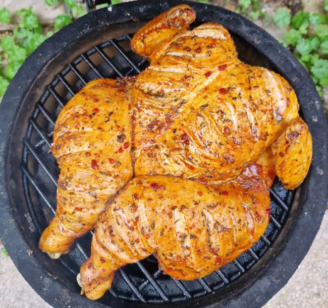 Caribbean SPICY Jerk spatch-cock chicken by @EWEdgebutchers Handbridge. Chester Ideal for your bank holiday weekend. On the bbq 🤞or in the oven 😃 tastecheshire.com/shops/ernest-w…