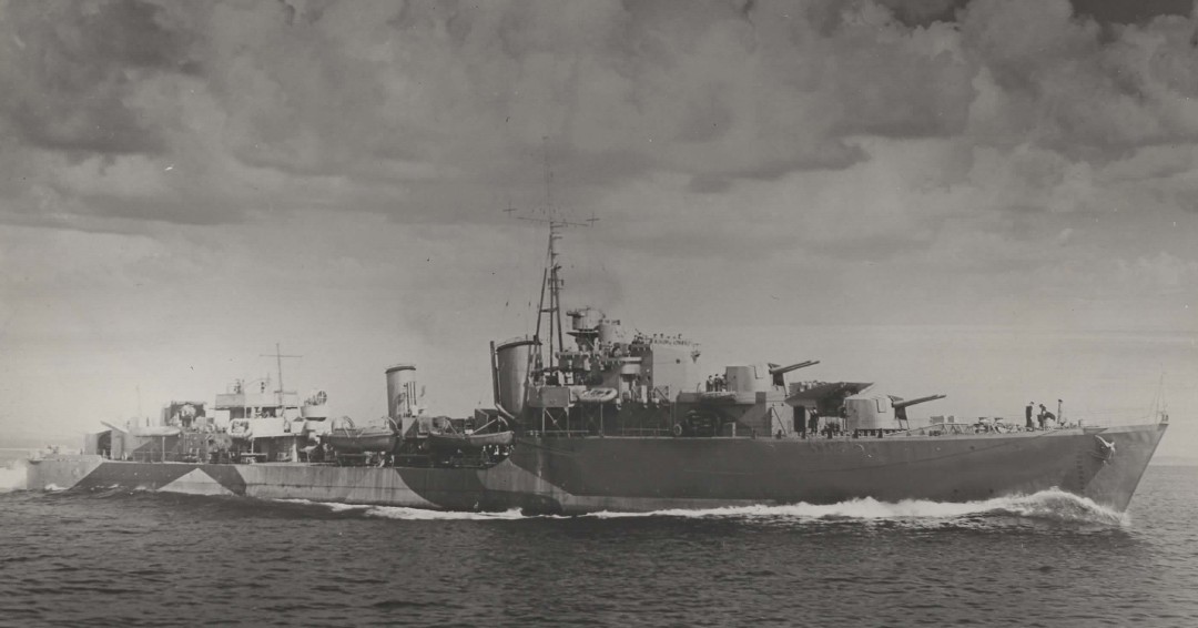 #OTD 29/4/1945 #RememberRCN -U427 fired 2 torpedoes at HMCShips HAIDA & IROQUOIS, escorting RA-66. Destroyers dropped 260 DC's on U-boat, damaging ventilation system, bilge pumps & causing flooding, forcing U-427 to return to Norway. Last U-boat attacked by RCN in #WWII.