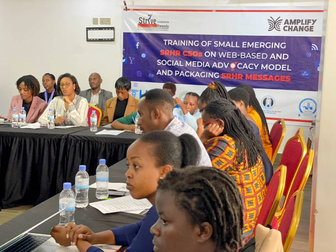 How do you craft compelling social media messages on SRHR? What do you consider &how do you use SM platforms as CSOs? #Insights from @Sfrwanda1’s workshop on the use of digital tools to promote sexual reproductive health&rights! Grateful for the opportunity to learn&collaborate.