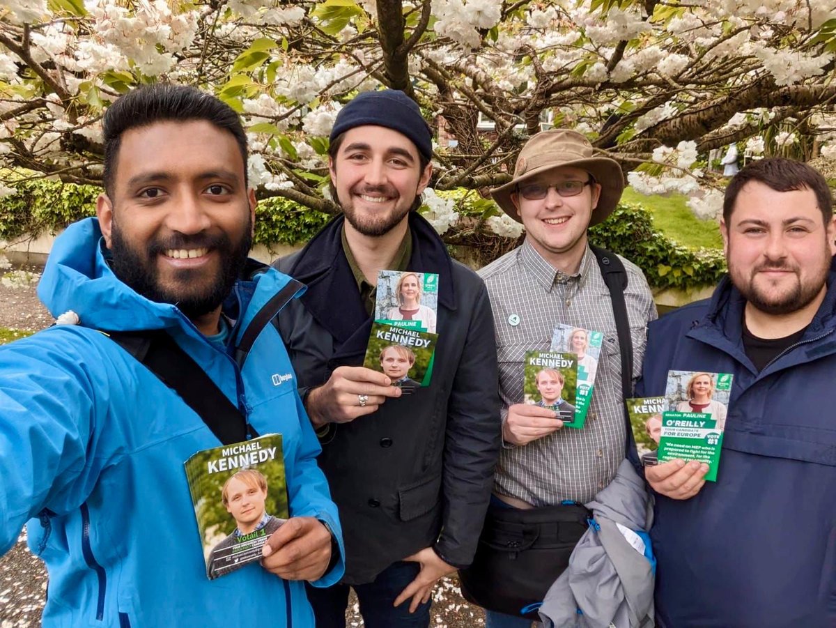 Was a great canvass yesterday! Many thanks to the other @younggreens who came up to help me out, including @Feljin_J! Was recognised at the bus stop this morning too and told I'll be getting No.1. Not long now until #LE24, we'll all keep putting in the work. #KeepGoingGreen