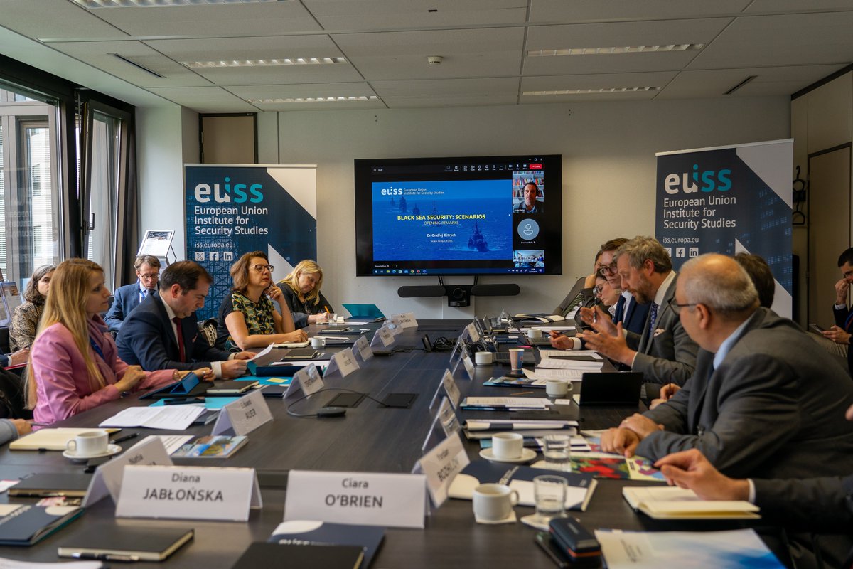 The #BlackSea is a space of rising geopolitical significance. We invited EU policymakers & experts to a scenario-building exercise last week, exploring potential crises & the EU's response strategy.