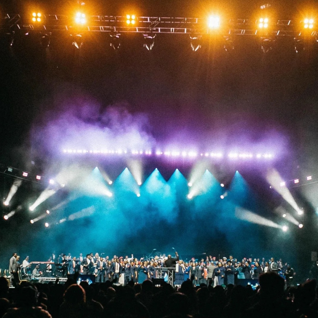 andyhmessage's tweet image. What a weekend! On Friday I got to play a small part with Anthony Delaney at Festival of Life and then at The Launch leaders conference on Saturday. Then on Sunday I headed to speak at Christ Church Barnet. All so different but Jesus was doing his stuff at all these places.