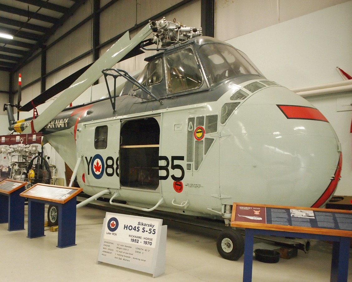 #OTD 29/4/1952 #RememberRCN -First of 13 Sikorsky HO4S (Horse) helicopters delivered to the Royal Canadian Navy.