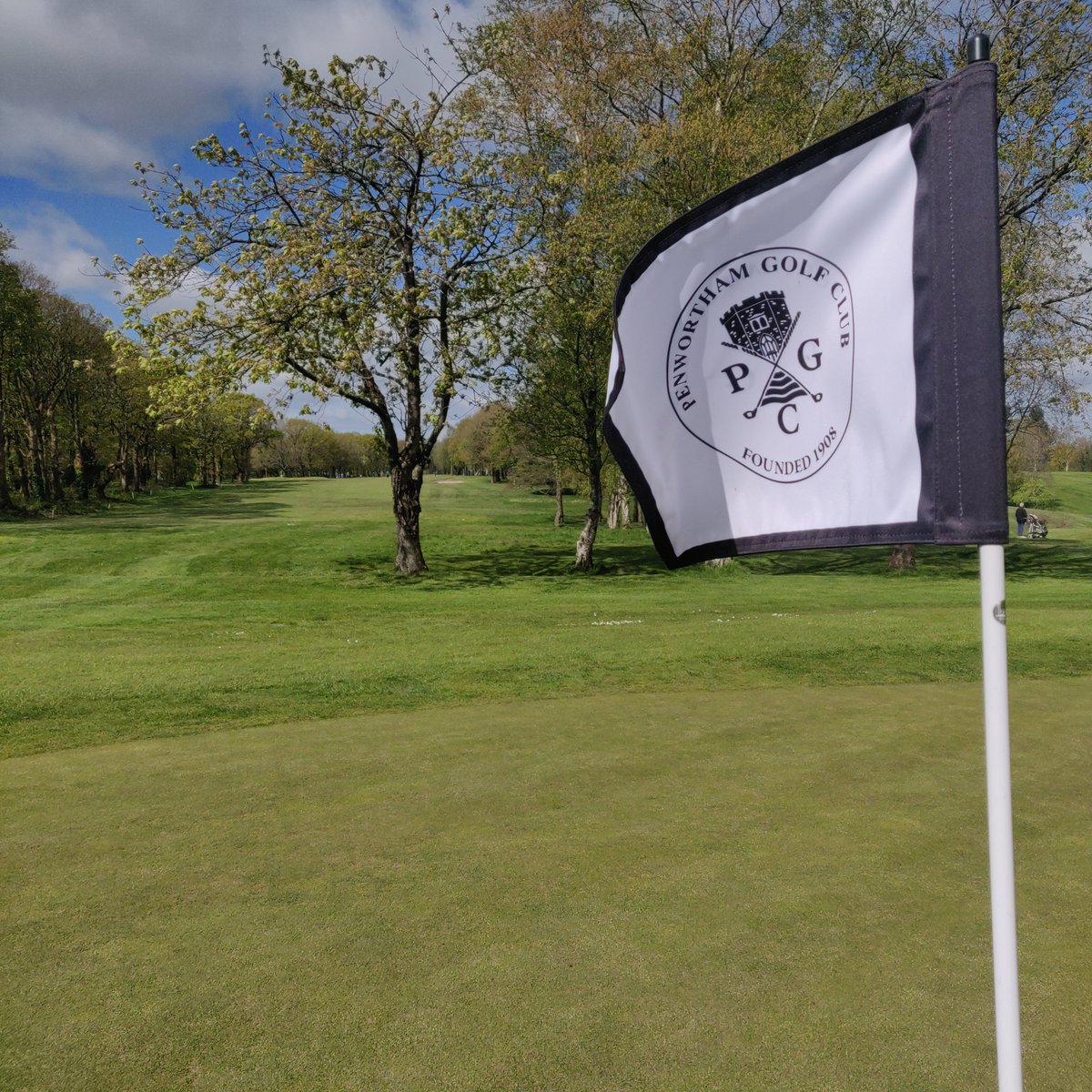 We still have some spots available in our Gents Over-55s Team of Four Open on Thursday 9th May.
You can sign up through the link! #team #golf #open #lancs visitors.brsgolf.com/penwortham#/op…