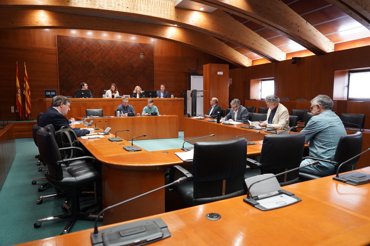 Comienzan las #AudienciasLegislativas en relación con el proyecto de ley del sistema de Protección Civil y Gestión de Emergencias de Aragón, donde comparecen representantes de catorce entidades. 🔴📽️bit.ly/cortesdirecto