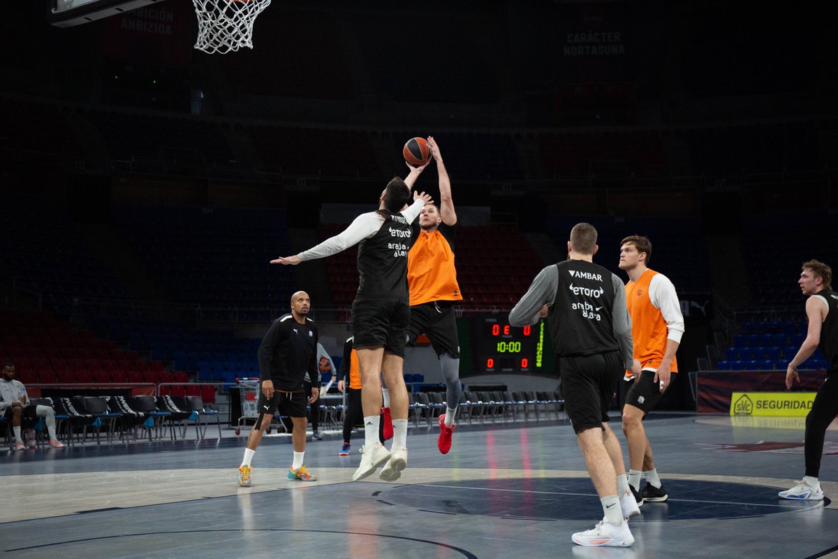 👊 Buesara bueltan! @RMBaloncesto-ren aurkako hirugarren lehiarako lanean 🔥 #GoazenBaskonia #OurWay