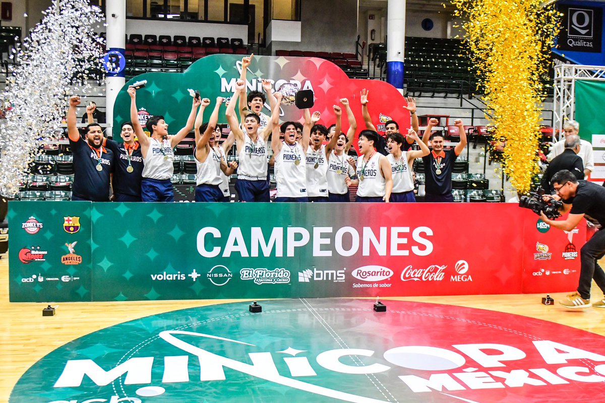 Felicitaciones al Pioneros Academy de @LosPioneros 🇲🇽 por proclamarse CAMPEONES de la primera edición de la #MinicopaMexico 🏀🏆 venciendo al club Barcelona 🇪🇸
