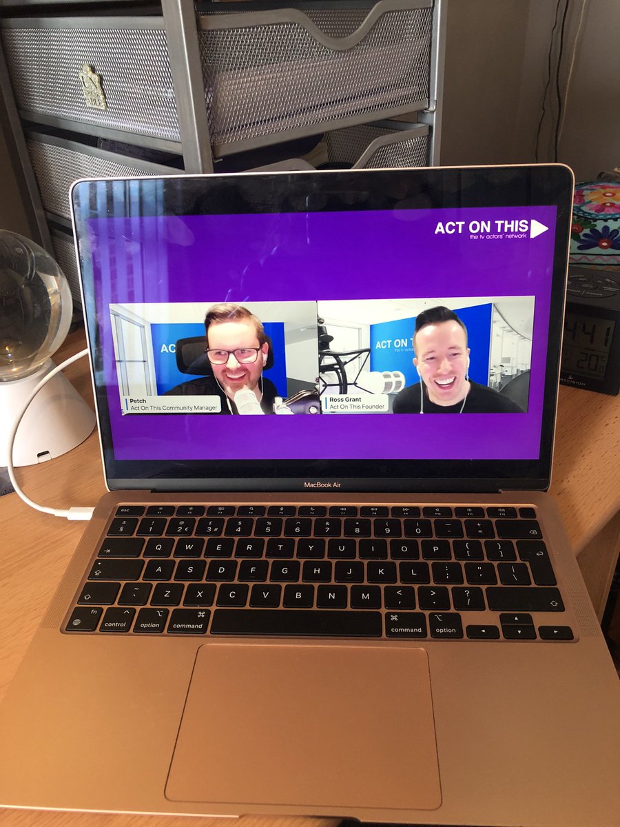 Always love seeing these two smiling on my laptop screen ❤️✨ Act On This is honestly the most amazing place to be as an actor 🥰 Check out this incredible network - you will get so much value! actonthis.tv/a/10071/g4v7jF… #acting #actorsadvice #actor #actress #tv #film