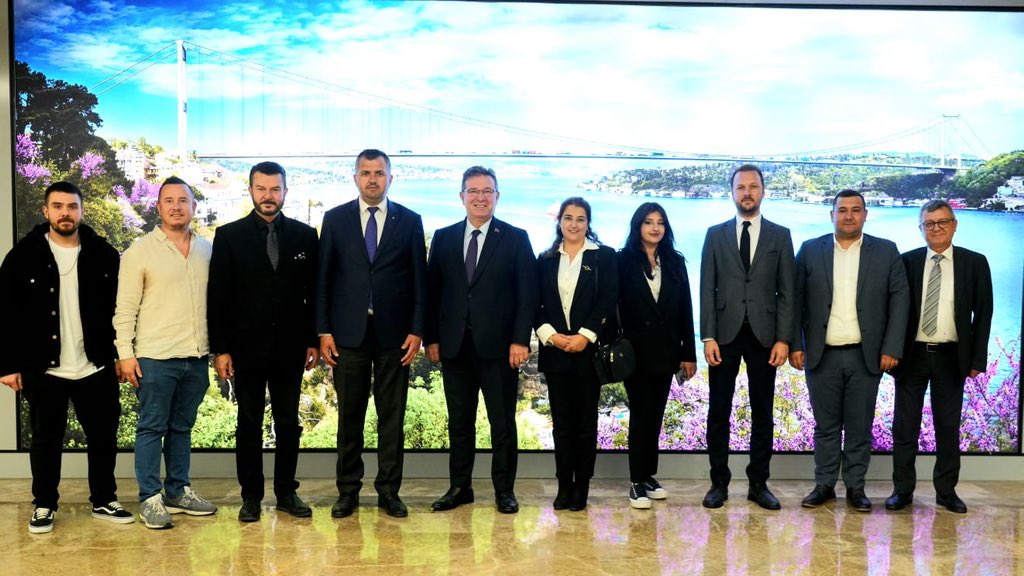 Tekirdağ Saray Belediye Başkanı Sn. Abdül Taşyasan ve değerli heyetini belediyemizde ağırladık. Hayırlı olsun dilekleri ve nazik ziyaretleri için teşekkür ediyor, çalışmalarında başarılar diliyorum.