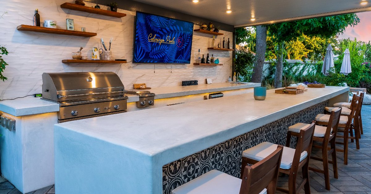 Custom outdoor living spaces for people like you! 🦩✨

Tap the link in our bio to learn more and get a quote. 

#calimingopools #luxuryoutdoorliving #outdoorkitchen #backyardbuilds #landscapedesign