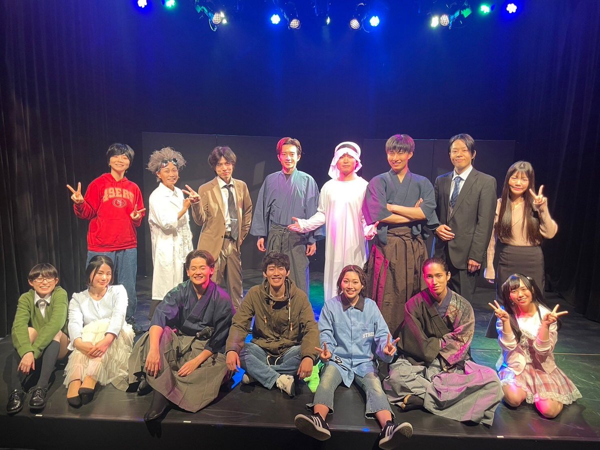 atarayo_entame's tweet photo. 劇団ドリームステーション×エンタメ集団 新ら夜 合同公演
 #サイレントナイト2024 
無事終演いたしました！
ご来場いただいたお客様、並びに関係者の皆様、本当にありがとうございました🙇‍♂️✨ https://t.co/QaHyLGfEuY