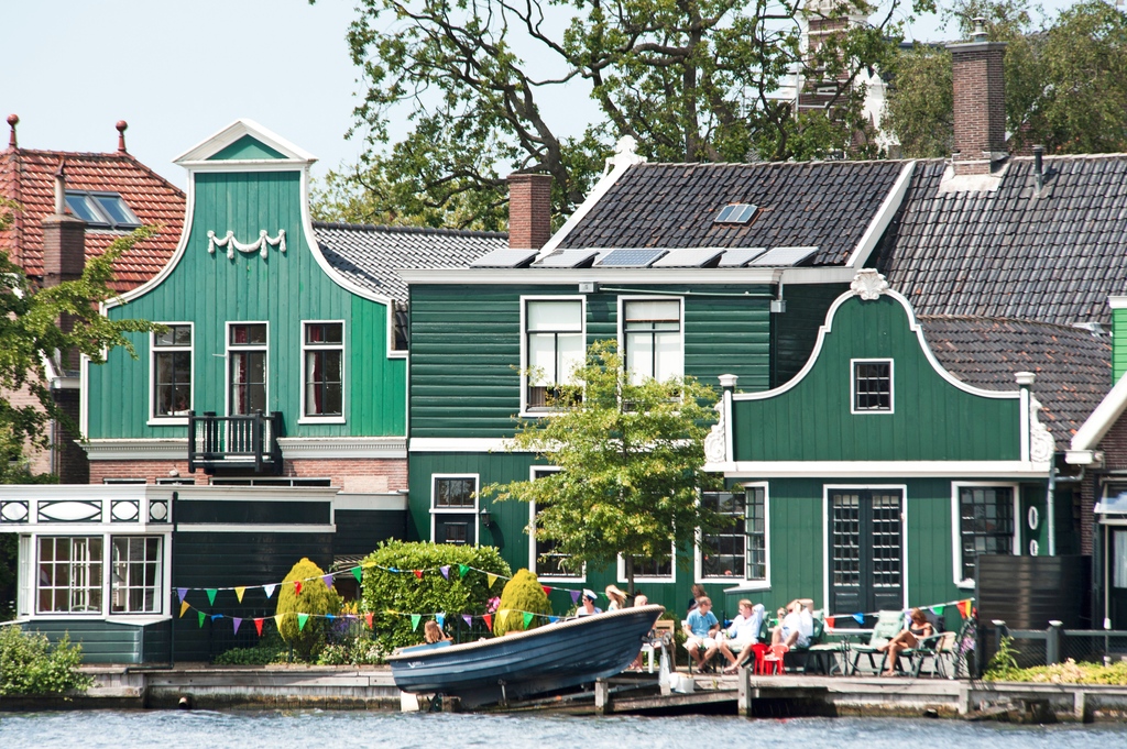 Discovering the Netherlands' vibrant spirit! 🇳🇱⚓️ From tulip fields to windmills, our cruise adventure brings us to the iconic city of Amsterdam for a whirlwind exploration of culture, canals, and charming streets. 

#NetherlandsAdventure
#MyKindofCruise #Cruise #App