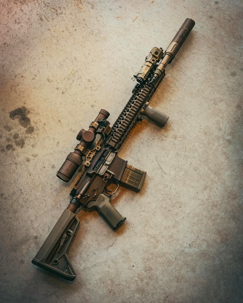 Curious to know what you think. Comment below and give us your opinion on this M4A1 setup. _ Photo from projectpjr