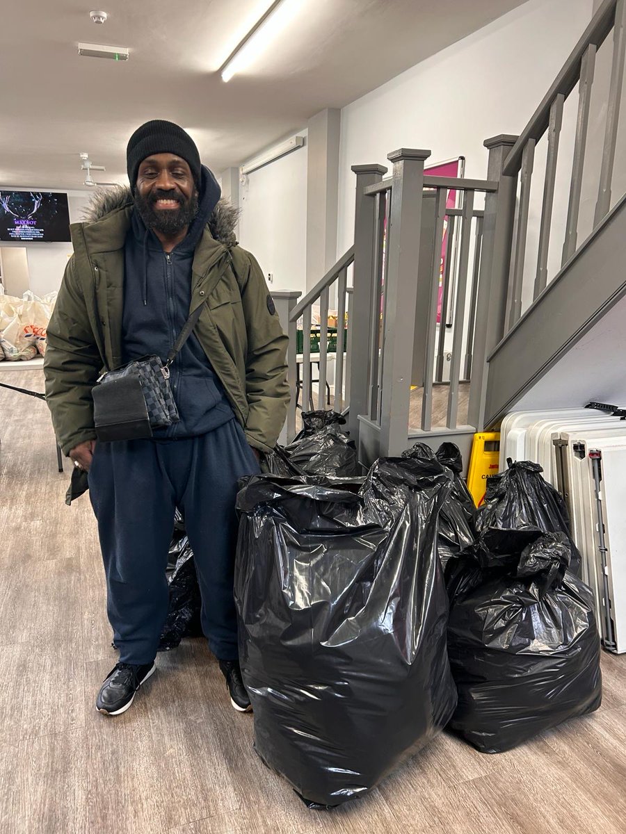 We've delivered the last 70 warm packs to @thearkcongyah for distribution at their evening drop-in session in Nottingham. These packs make such a difference to those experiencing #homelessness, and their gratitude is heartwarming.💜 #BecauseCommunityMatters #SupportTheHomeless