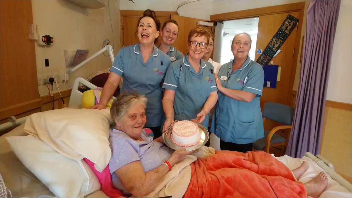 Our nurses were honoured to help Carrie celebrate her 63rd birthday earlier this month 🎂 It is a privilege for our team to be able to go that extra mile to mark special occasions with patients and families 💜