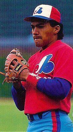 #29abril [1988] El zuliano Johnny Paredes debuta en @mlb con los Expos de Montreal.