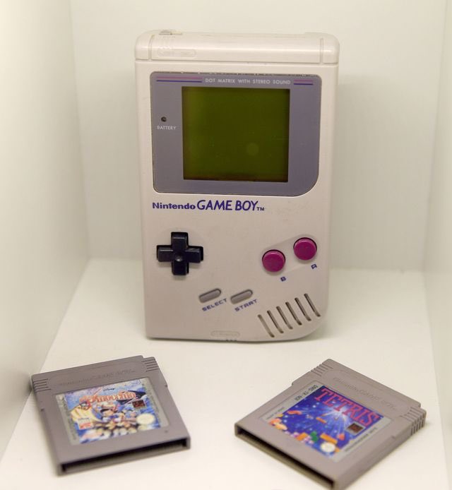 Beautiful childhood memories 
من ذكريات الزمن الجميل
#NintendoGameBoy #GameBoy