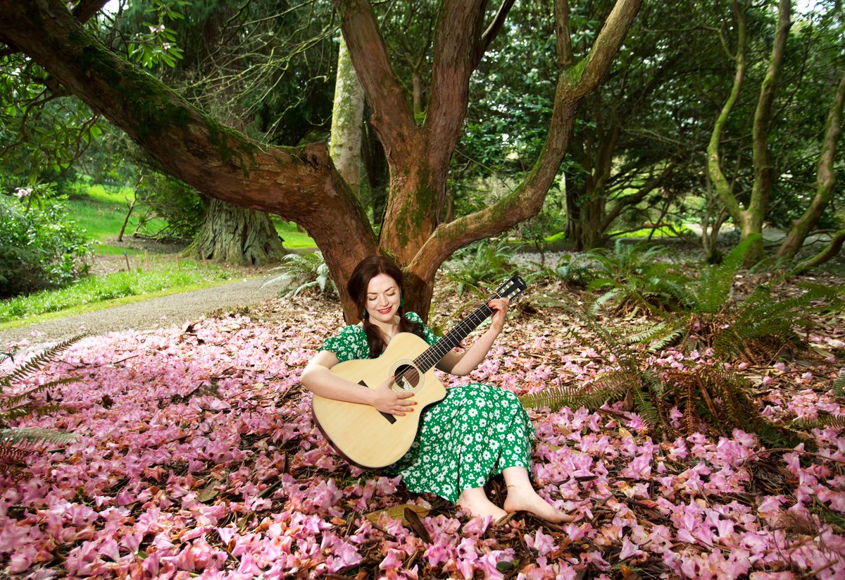 A couple of portraits from a glorious Spring shoot with Siobhan Wilson at Dawyck botanical gardens, for her FLOWERCORE project with Olive Grove Records. @SiobhanIsBack @Dawyck @TheBotanics @OliveGroveRCRDS