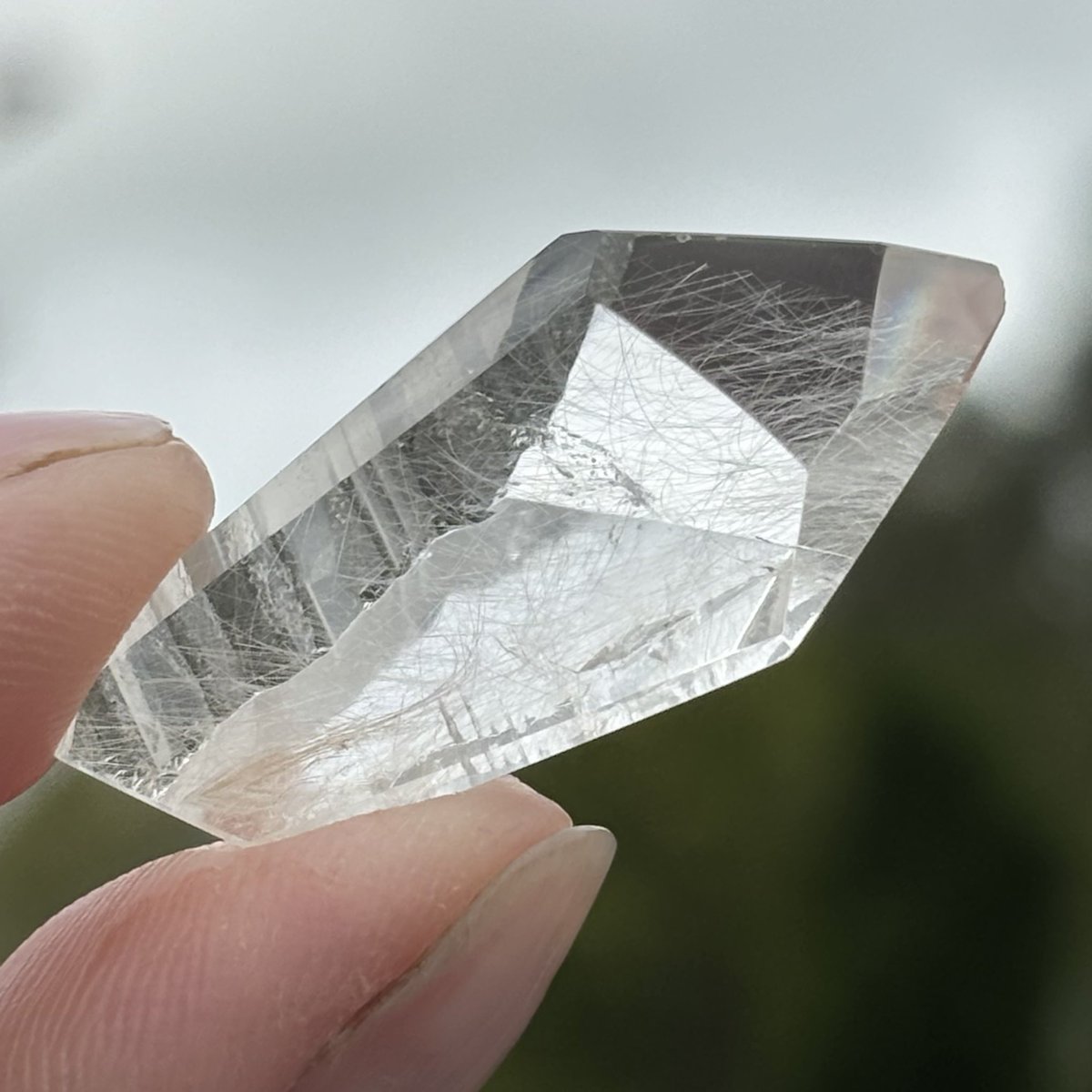 Beautiful Lemurian Quartz 🤍🤍 lots available on the website 🤍

#lemurianquartz #quartz #crystalshop