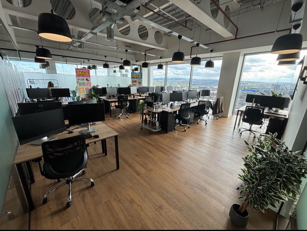 What an office, and what amazing views 😍 @MilkEducation showing off their amazing Cubo Newcastle office! #privateoffice #officeviews #newcastle #cubowork #morethanwork