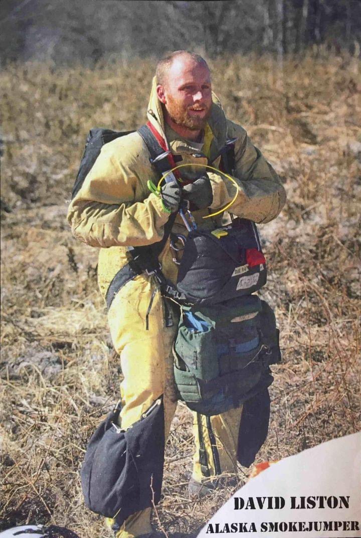 Today we pause in honor of Dave Liston, @BLMAlaska Fire Service smokejumper, who was fatally injured during a pre-season refresher qualification jump in 1998. Read more about Dave here: ow.ly/pO1h50JKxAr #NeverForgotten 📸 BLM