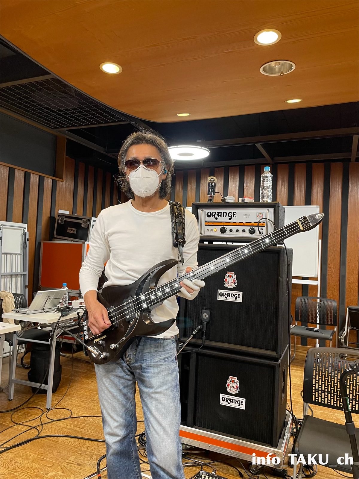 横浜銀蠅.翔フェルナンデスギター