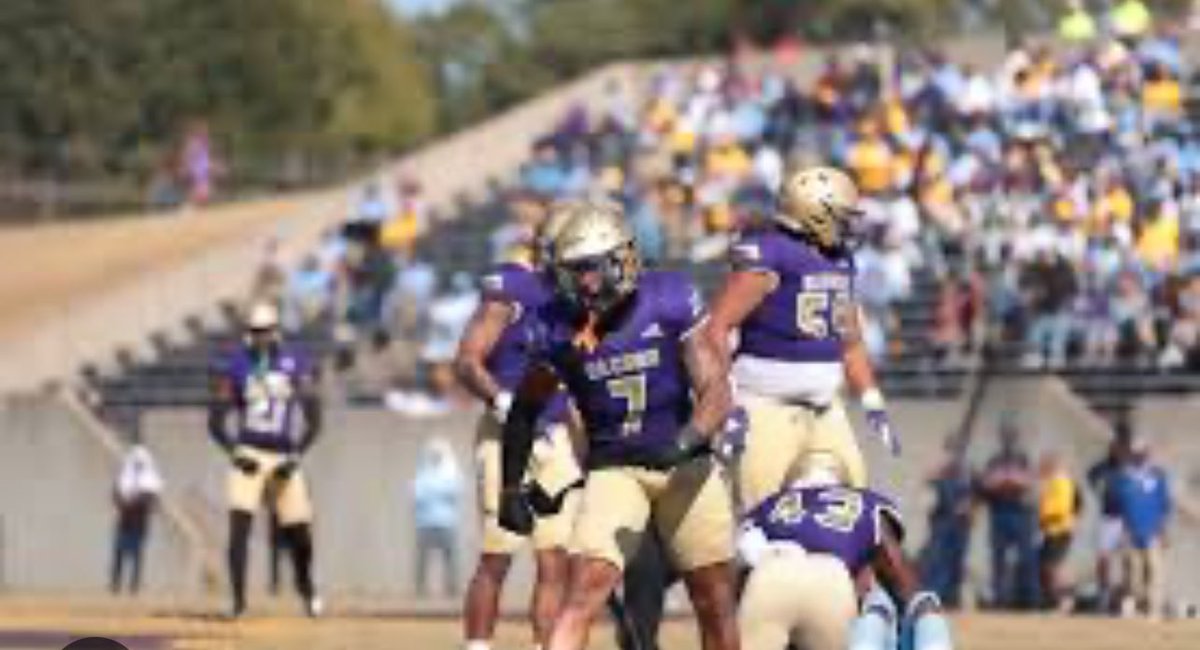 Blessed to receive my first D1 offer from Alcorn State University 🟡🔵 @BRAVESSPORTS @MacCorleone74 @PrepRedzoneMS @CMF2023 @Coach_TWatson @BHoward_11 @BigMouthSport @GrenadaChargers