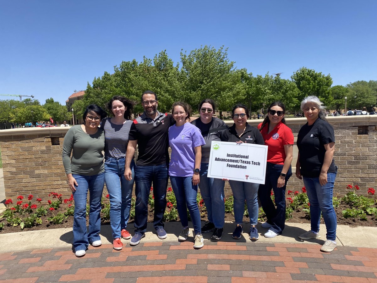 This past Friday, Institutional Advancement joined several members of the Red Raider family during the Student Activities Board's annual Arbor Day event. We are proud of these beautification initiatives across campus and appreciate our team for volunteering their time.