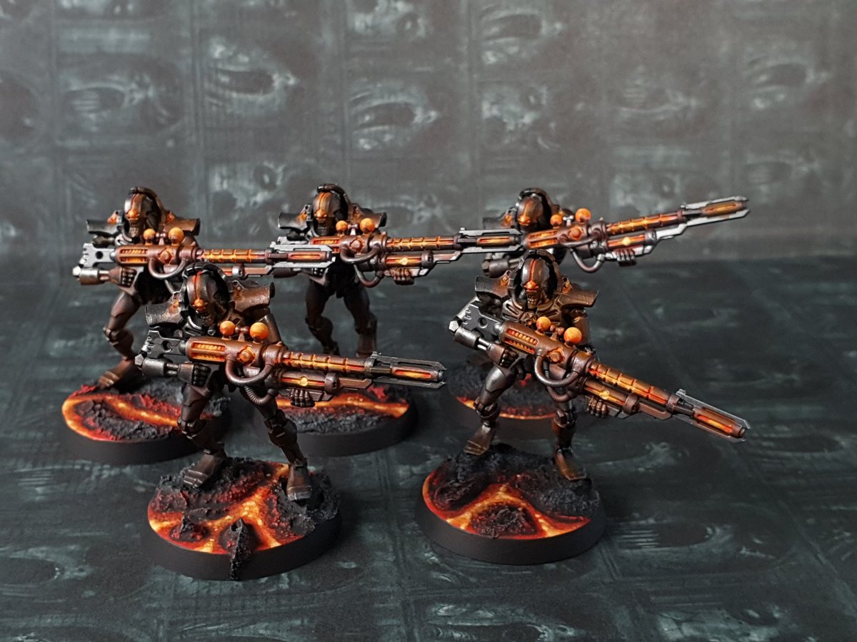 MrAltF4's tweet photo. @warhammer Orange enough? https://t.co/UdDTZJ15EP