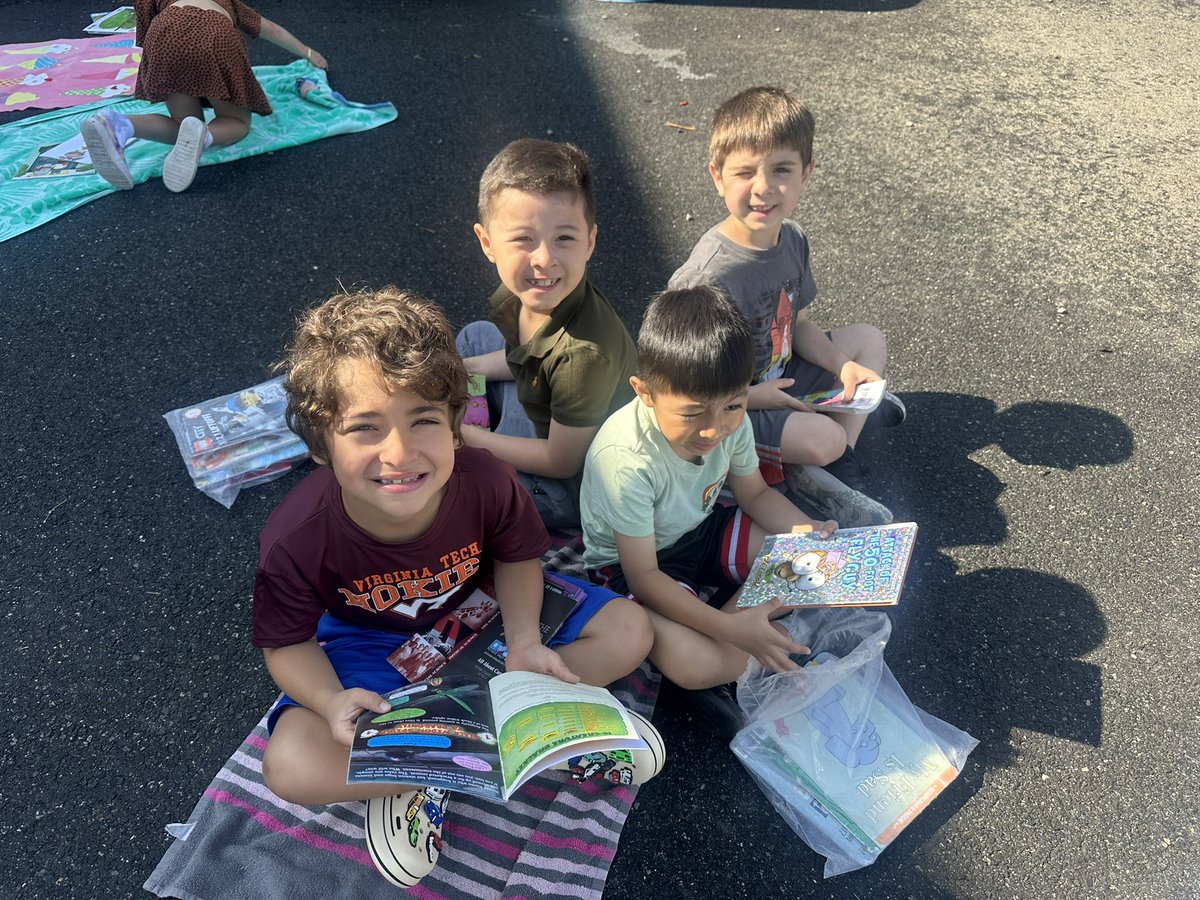 Reading outside in this beautiful weather ☀️📚 <a href="/fernbrooknj/">Fernbrook Elementary</a>