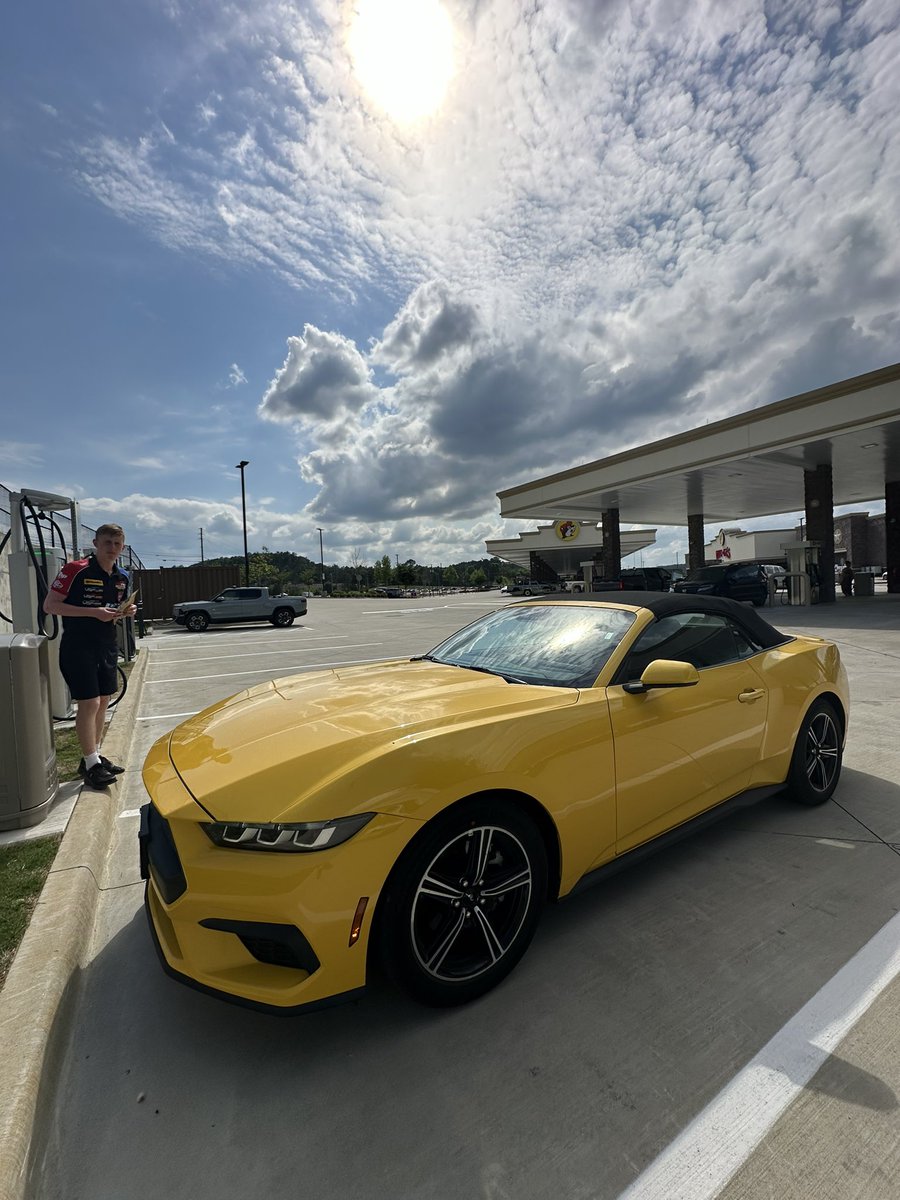 Thanks @Enterprise for the perfect rental to travel to @BarberMotorPark we even managed a visit to @officialbucees 👌🇺🇸 #MustangMonday