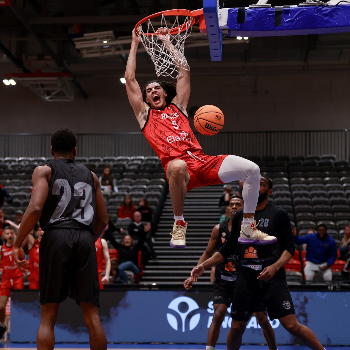 Massive Congratulations to @EssexRebels D3 Men who crowned an undefeated season with playoff victory in Manchester. Coach Ryan Maiden said: 'Winning the D3 playoffs and completing an undefeated season is a huge achievement for everyone involved.' brnw.ch/21wJhQR