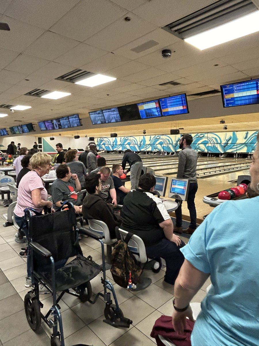 The South Bergen Jointure Commission Bowling Team traveled to the Playdrome Bowling Ally in Toms River to compete against a veteran and skilled Bowling Team of Cape May County Special Services. Both schools loved the competition but enjoyed even more making new friends!