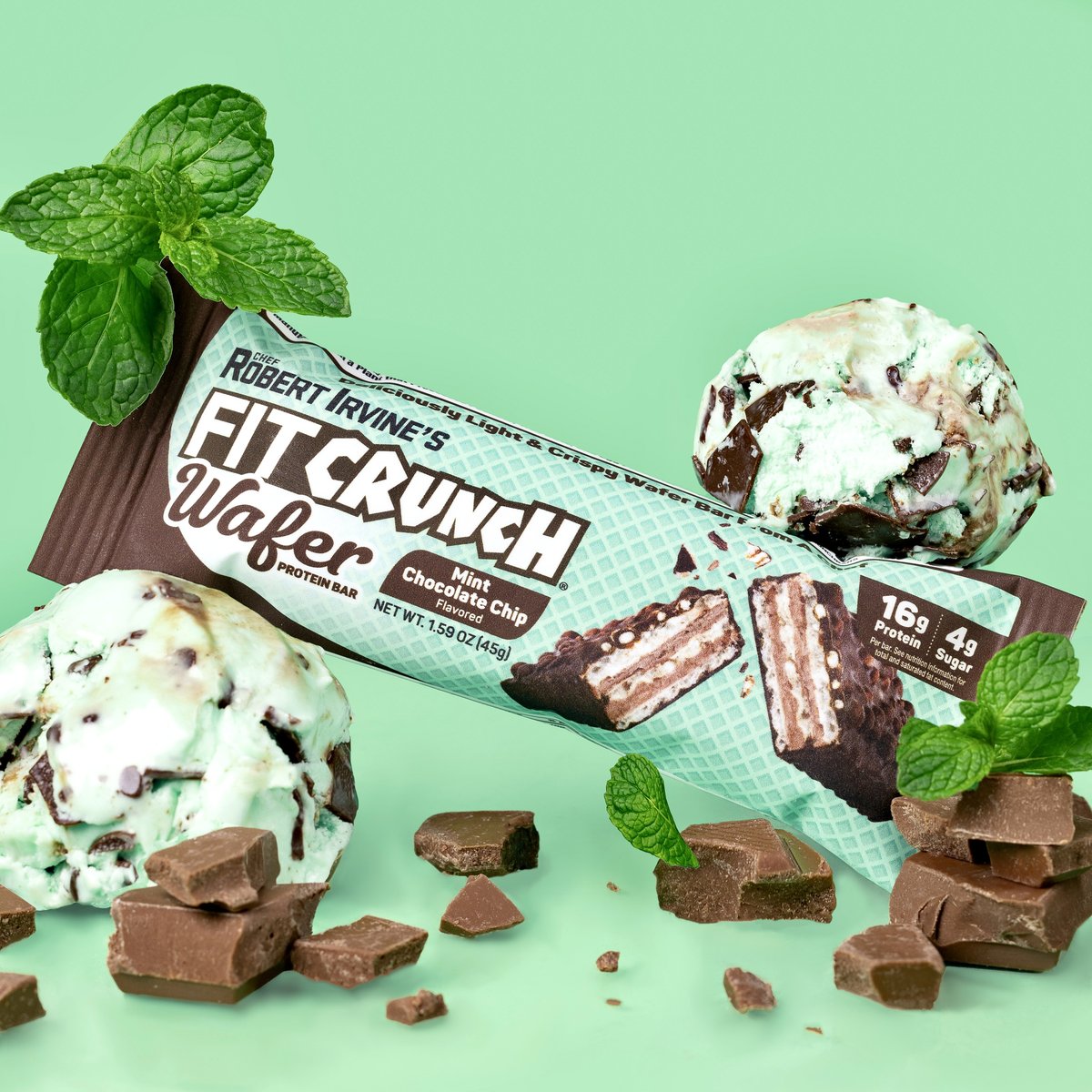 🍃🍫 It is time to break into something delicious! Indulge in our NEW Mint Chocolate Chip Wafer Bar that is NOW AVAILABLE on Fitcrunch.com #MintToBreak