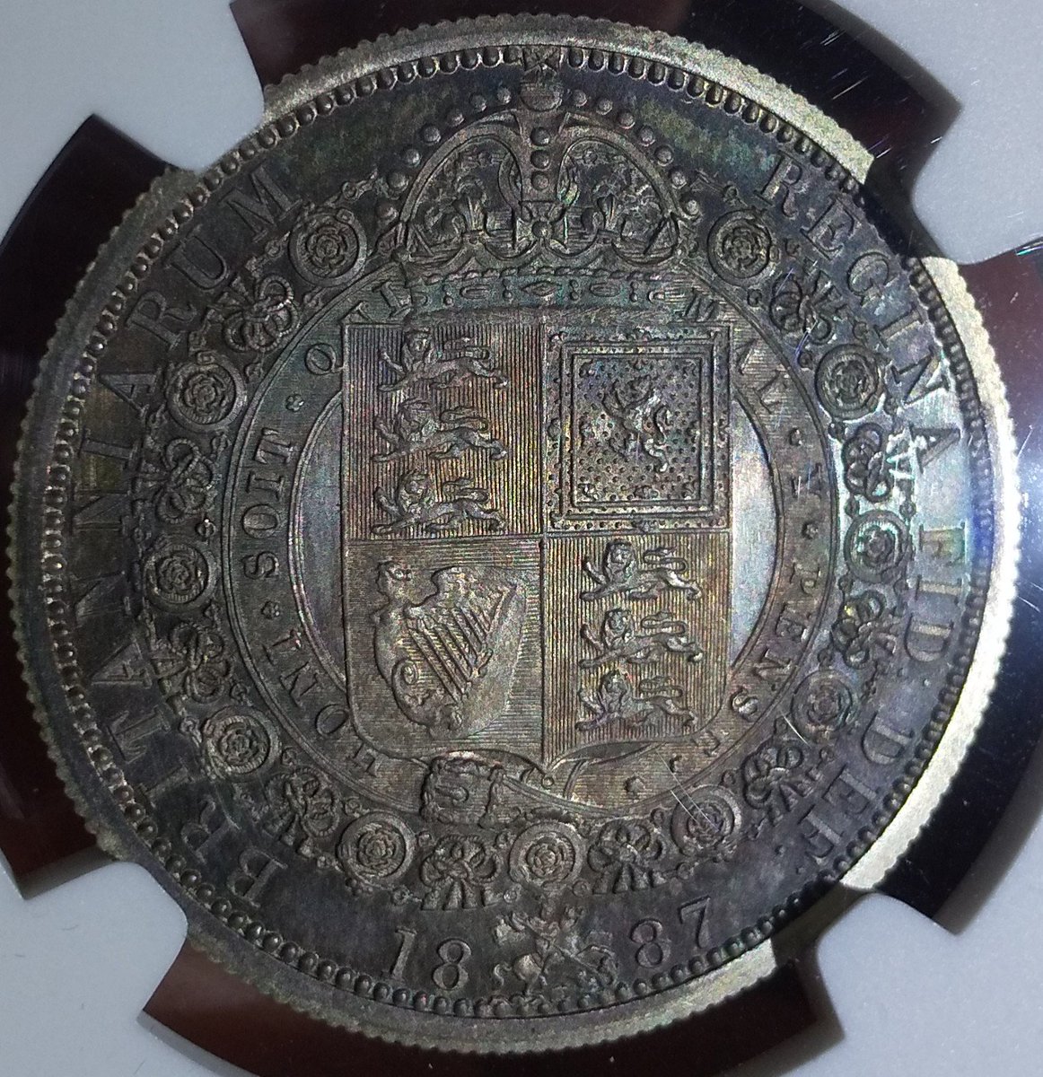 世界で2番目に美しい銀貨

#PCGS
#NGC
#numismatic