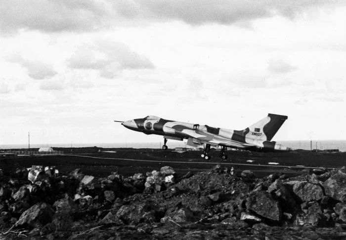 42 years ago today on Thursday the 29th of April 1982 Vulcan B2 XM607 lands at Wideawake airfield on Ascension Island having flown 9 hours non stop from RAF Waddington, following not far  behind was her sister Vulcan B2 XM598.
#twitterVforce