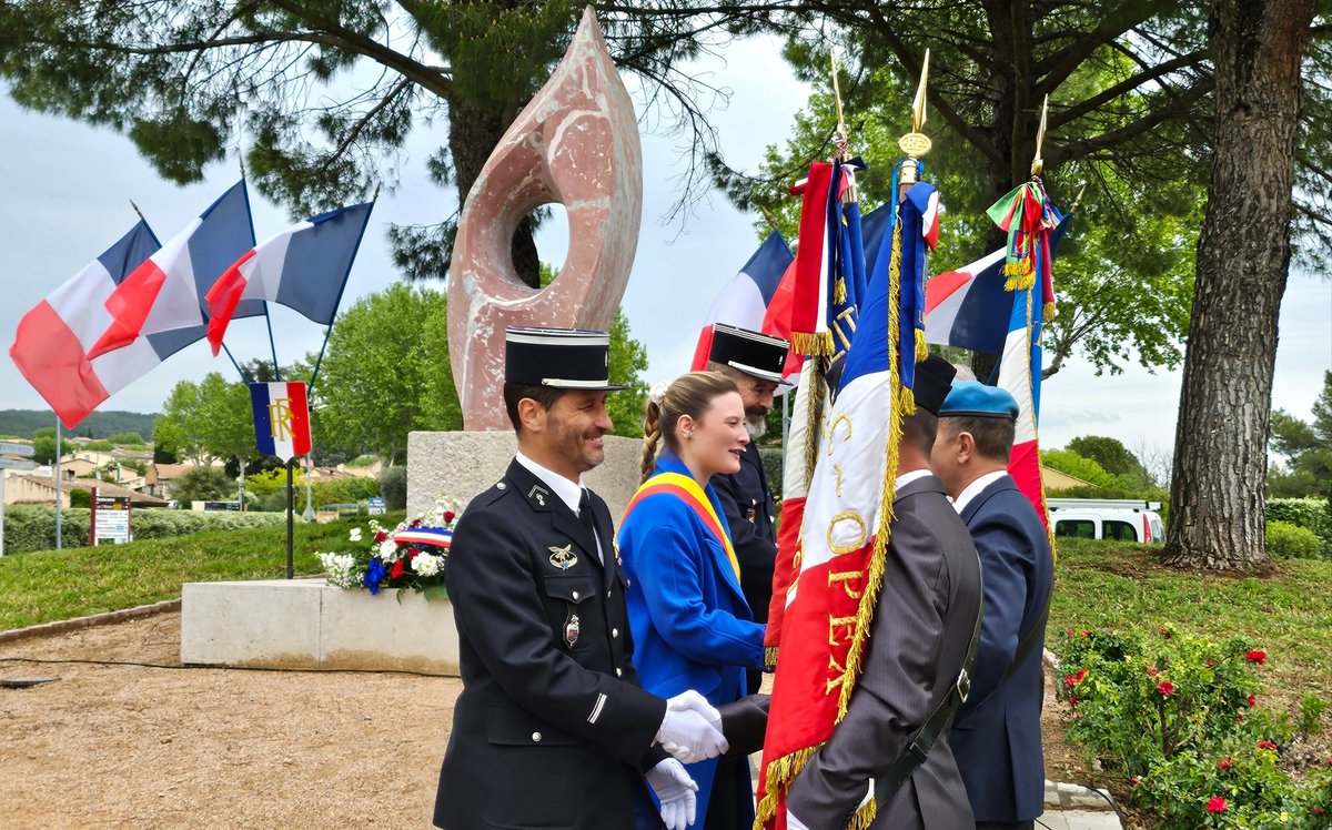 Hier à #Lorgues, nous avons rendu hommage aux victimes de la déportation. Nous avons honoré la mémoire de tous les déportés sans distinction et rendu hommage à leur sacrifice. 🇫🇷