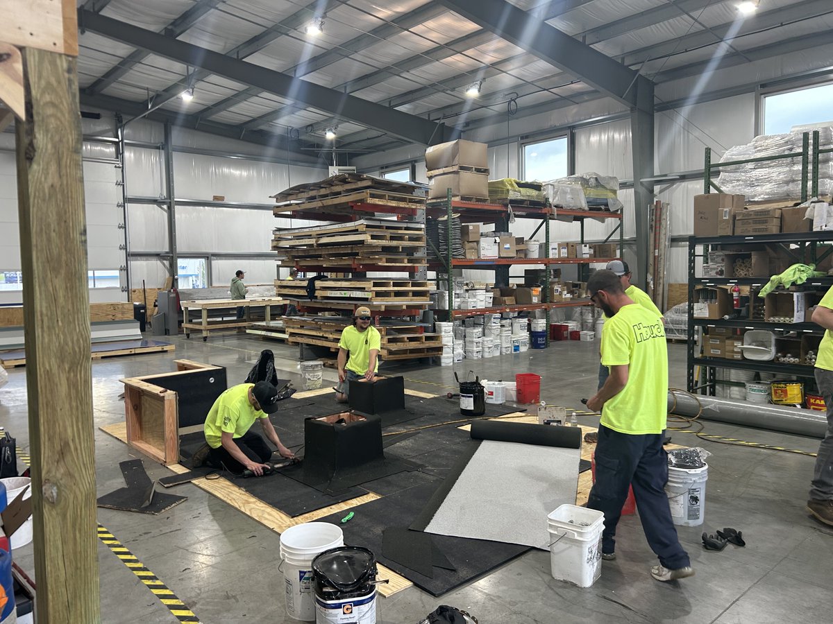 Mastering the craft! Observe our dedicated Greencastle team as they undergo training on flashing curbs and walls using modified bitumen base and cap sheet, achieving seamless heat-welded seams. #Training #ModifiedBitumen #Craftsmanship