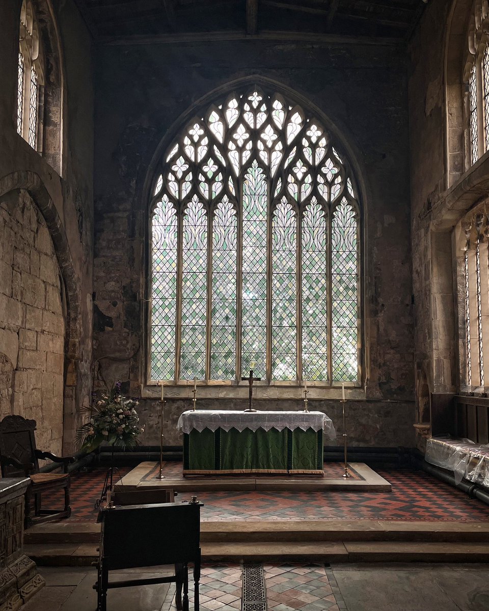 Ok. Extremely niche question but what’s the point of these little corners of social media if you can’t ask… Does anyone have any written info on the 2001 repair of the magnificent decorated gothic east window at Fishlake? Can’t find anything but noted it down on my visit: