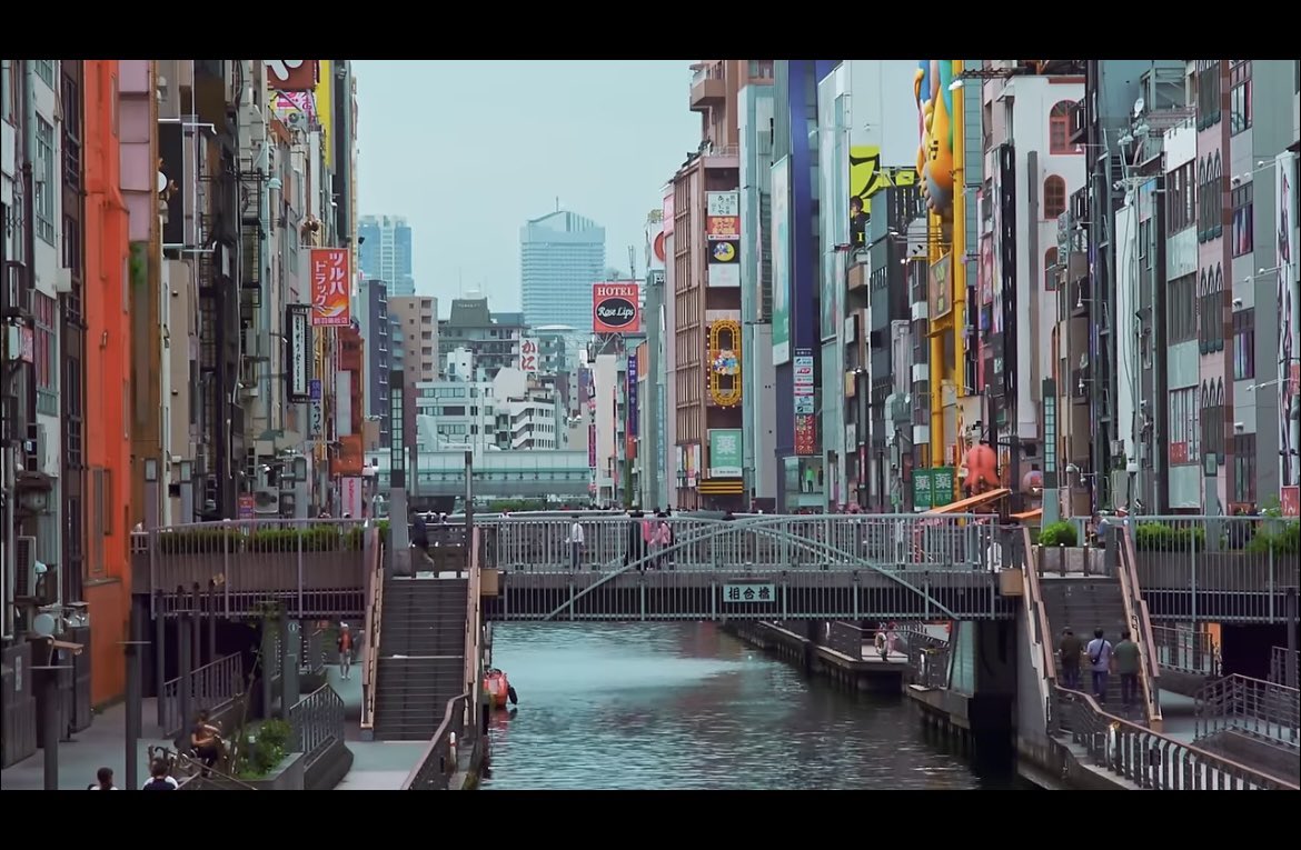 大阪でのミッション⑤ 本当は橋の名前まで入れたかったけど ちょっと遠目のグリコのとこから♡ #HOPE_ON_THE_STREET