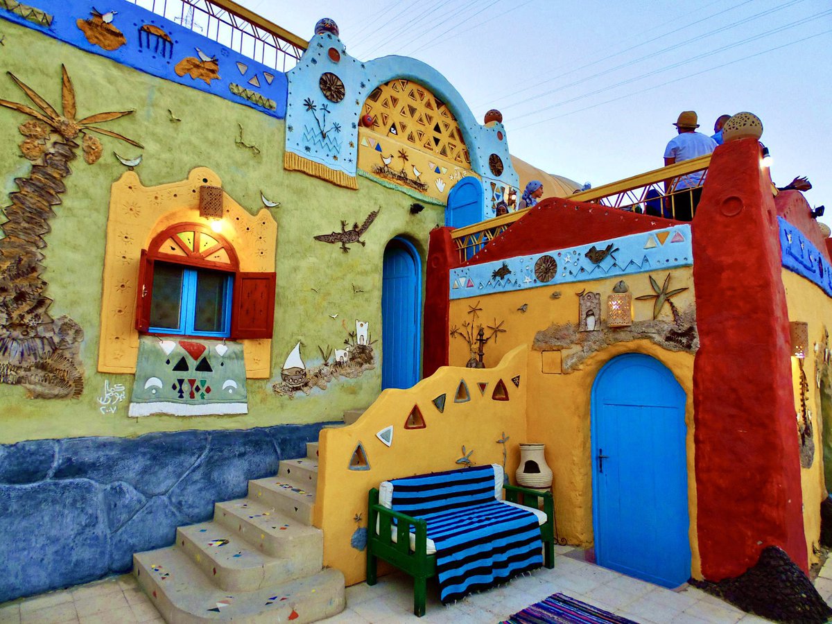 Nubia, a village near Aswan, Egypt 🇪🇬, is renowned for its traditional Nubian culture, vibrant colors, mud-brick houses, and warm hospitality, offering visitors a glimpse into the region's rich heritage.

t.me/africafirsts 

#ThisIsAfrica #VisitAfrica