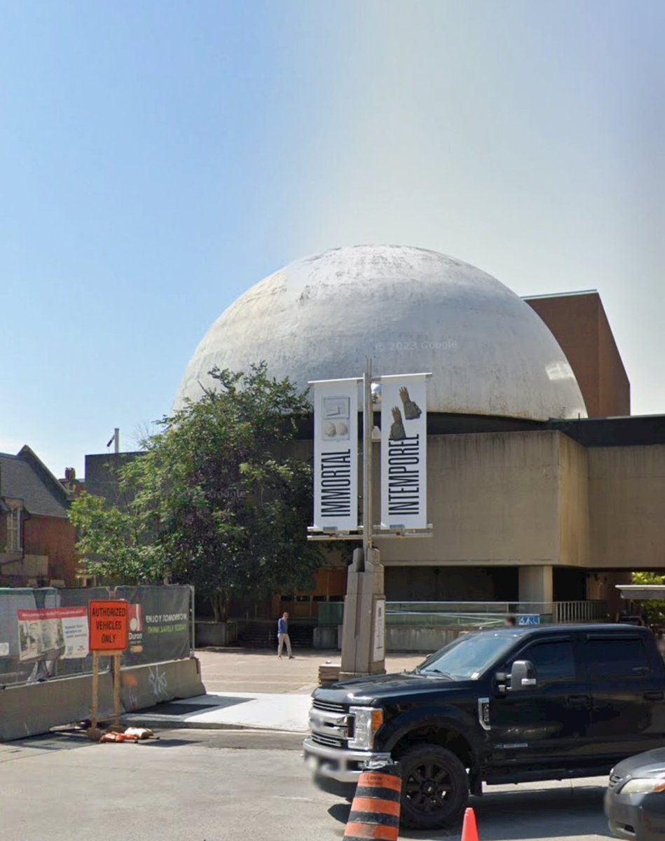 Seeing it still sitting there, 30 years empty, like a pimple on the city's face, is so galling. I can't imagine a worse fate for the Science Centre than those buildings also being left and turned into glorified attics.